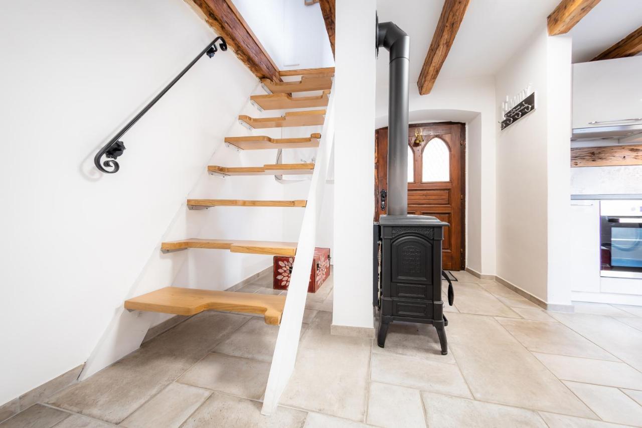 Ajdovščina Apartment Villa Irena Great For A Family Holiday With Free Parking And Ev Station מראה חיצוני תמונה