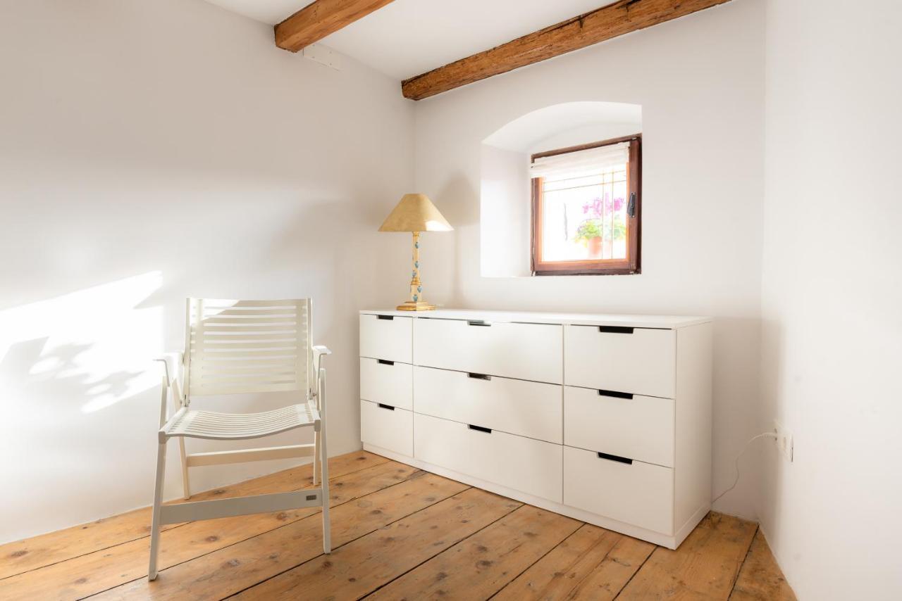 Ajdovščina Apartment Villa Irena Great For A Family Holiday With Free Parking And Ev Station מראה חיצוני תמונה